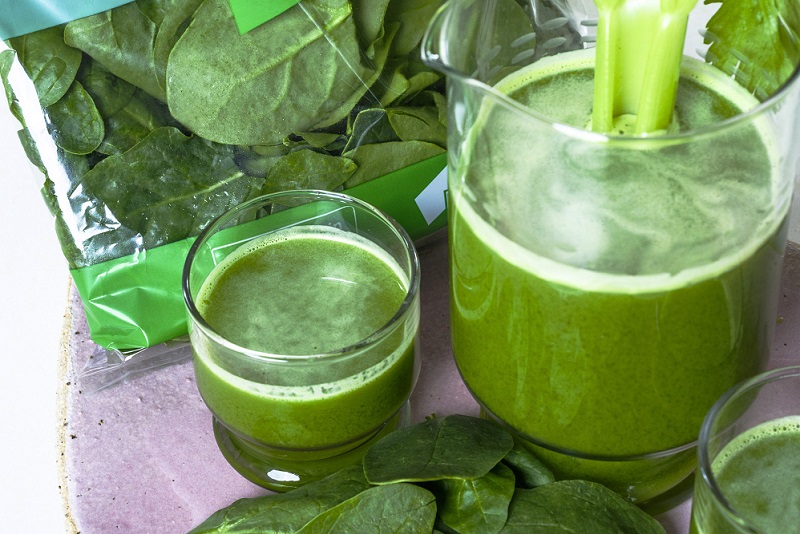 Green Juice with Rainbow Fresh Baby Spinach